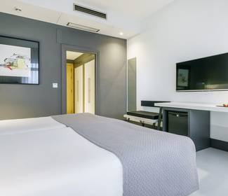 Corporate single room hotel ilunion bilbao Corporate single room hotel ilunion bilbao