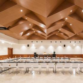 MEETING ROOM ILUNION MÁLAGA MEETING ROOM ILUNION MÁLAGA