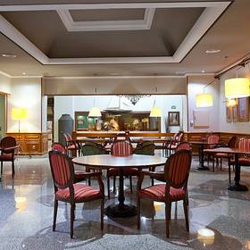 Restaurant Hotel ILUNION Les Corts Spa Barcelona Restaurant Hotel ILUNION Les Corts Spa Barcelona