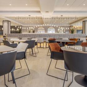 Restaurant Hotel ILUNION Alcora Sevilla Seville Restaurant Hotel ILUNION Alcora Sevilla Seville