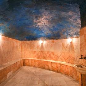 Spa Hotel ILUNION Les Corts Spa Barcelona Spa Hotel ILUNION Les Corts Spa Barcelona