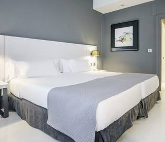 Corporate single room hotel ilunion bilbao Corporate single room hotel ilunion bilbao