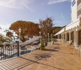 Terrace hotel ilunion caleta park s'agaró Terrace hotel ilunion caleta park s'agaró
