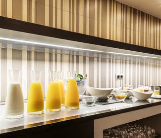 BREAKFAST BUFFET BREAKFAST BUFFET