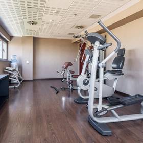 Gym ILUNION BARCELONA Gym ILUNION BARCELONA