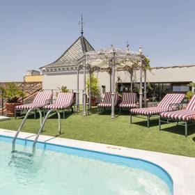 Swimming pool ilunion mérida palace Hotel ILUNION Mérida Palace Swimming pool ilunion mérida palace Hotel ILUNION Mérida Palace