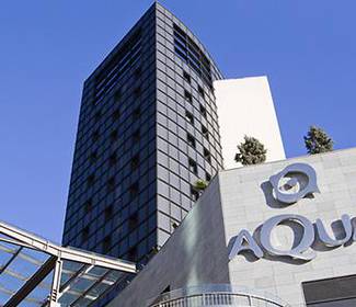 Shopping centre Hotel ILUNION Aqua 4 Valencia Shopping centre Hotel ILUNION Aqua 4 Valencia