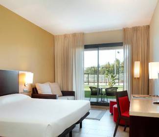 Double room garden access hotel ilunion calas de conil conil de la frontera Double room garden access hotel ilunion calas de conil conil de la frontera