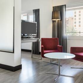 Quadruple room ilunion romareda Hotel Ilunion Romareda Zaragoza Quadruple room ilunion romareda Hotel Ilunion Romareda Zaragoza
