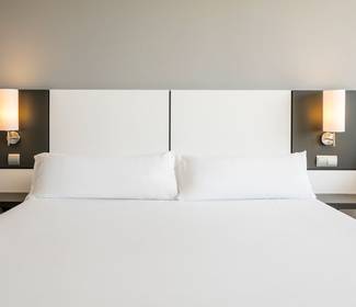 Double standard room hotel ilunion calas de conil conil de la frontera Double standard room hotel ilunion calas de conil conil de la frontera