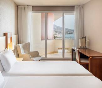 Side sea view room hotel ilunion fuengirola Side sea view room hotel ilunion fuengirola