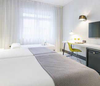 Double room with supplementary bed hotel ilunion bilbao Double room with supplementary bed hotel ilunion bilbao