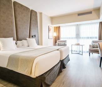 Corporate single room Hotel ILUNION Málaga Corporate single room Hotel ILUNION Málaga