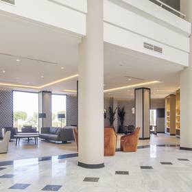 Common areas hotel ilunion alcora sevilla seville Common areas hotel ilunion alcora sevilla seville