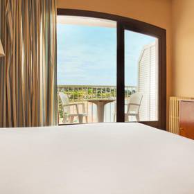 Room ILUNION Caleta Park Room ILUNION Caleta Park