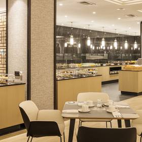 Restaurant Hotel ILUNION Alcora Sevilla Seville Restaurant Hotel ILUNION Alcora Sevilla Seville