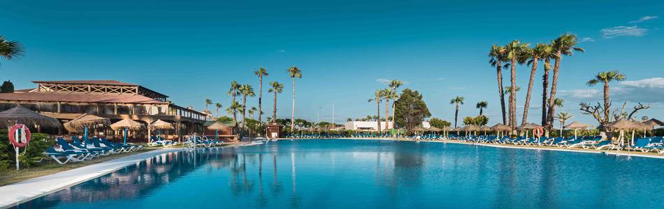 Swimming-pool ilunion islantilla Hotel ILUNION Islantilla Huelva