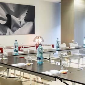 Meeting room ilunion aqua 4 hotel ilunion aqua 4 valencia Meeting room ilunion aqua 4 hotel ilunion aqua 4 valencia
