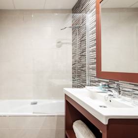 Bathroom ilunion mijas hotel Bathroom ilunion mijas hotel