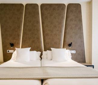 Corporate single room Hotel ILUNION Málaga Corporate single room Hotel ILUNION Málaga