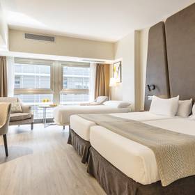 Double room Hotel ILUNION Málaga Double room Hotel ILUNION Málaga