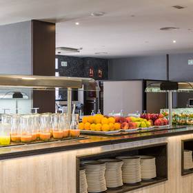 Breakfast hotel ilunion calas de conil conil de la frontera Breakfast hotel ilunion calas de conil conil de la frontera