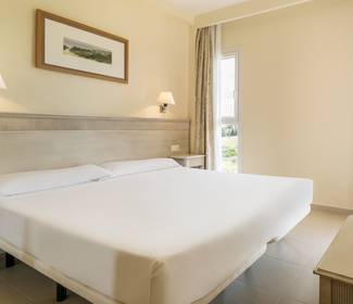 Disabled accessible room Aparthotel ILUNION Sancti Petri Cádiz Disabled accessible room Aparthotel ILUNION Sancti Petri Cádiz