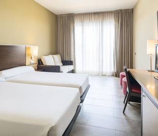 Double room garden access hotel ilunion calas de conil conil de la frontera Double room garden access hotel ilunion calas de conil conil de la frontera
