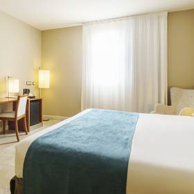 Room Hotel ILUNION Fuengirola Room Hotel ILUNION Fuengirola