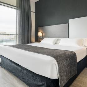 Superior room ilunion atrium hotel ilunion atrium madrid Superior room ilunion atrium hotel ilunion atrium madrid