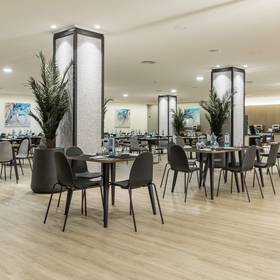 Restaurant Hotel ILUNION Alcora Sevilla Seville Restaurant Hotel ILUNION Alcora Sevilla Seville