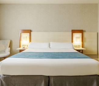 Corporate single room hotel ilunion fuengirola Corporate single room hotel ilunion fuengirola