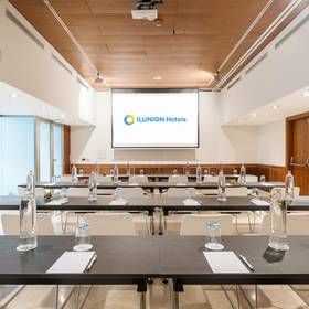 MEETING ROOM ILUNION MÁLAGA MEETING ROOM ILUNION MÁLAGA