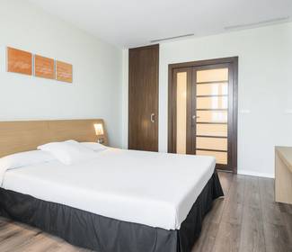 Family rooms Family rooms