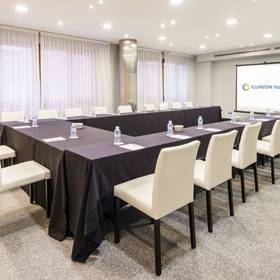 Meeting room hotel ilunion bilbao Meeting room hotel ilunion bilbao