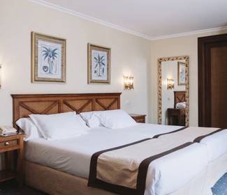 Standard double room with terrace ilunion san sebastián hotel Standard double room with terrace ilunion san sebastián hotel