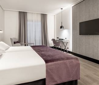 Corporate single room Hotel ILUNION Alcora Sevilla Seville