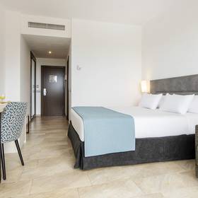 Double room hotel ilunion calas de conil conil de la frontera Double room hotel ilunion calas de conil conil de la frontera