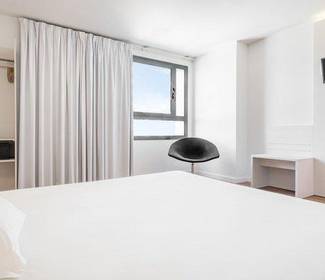 Family rooms Hotel ILUNION Valencia 3 Family rooms Hotel ILUNION Valencia 3