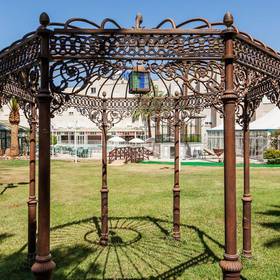 Garden ilunion las lomas Hotel ILUNION Las Lomas Mérida Garden ilunion las lomas Hotel ILUNION Las Lomas Mérida