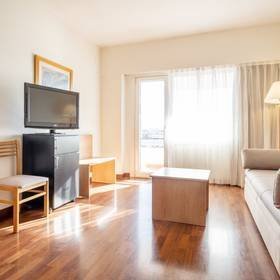 Superior room Hotel Ilunion Romareda Zaragoza Superior room Hotel Ilunion Romareda Zaragoza