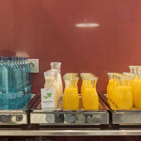 Breakfast hotel ilunion atrium madrid Breakfast hotel ilunion atrium madrid