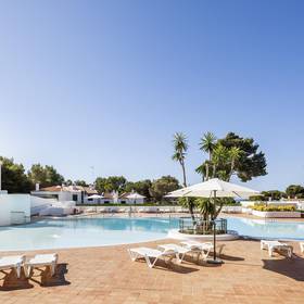 Swimmingpool ilunion menorca hotel ilunion menorca cala galdana Swimmingpool ilunion menorca hotel ilunion menorca cala galdana