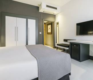 Double room hotel ilunion bilbao Double room hotel ilunion bilbao