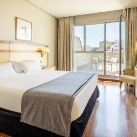 Double room hotel ilunion alcalá norte madrid Double room hotel ilunion alcalá norte madrid