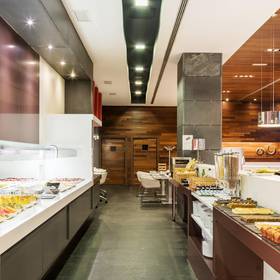 Breakfast buffet ilunion atrium hotel ilunion atrium madrid Breakfast buffet ilunion atrium hotel ilunion atrium madrid