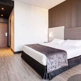 Double room ilunion atrium hotel ilunion atrium madrid Double room ilunion atrium hotel ilunion atrium madrid