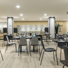 Restaurant Hotel ILUNION Alcora Sevilla Seville Restaurant Hotel ILUNION Alcora Sevilla Seville