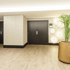 Reception hotel ilunion bilbao Reception hotel ilunion bilbao
