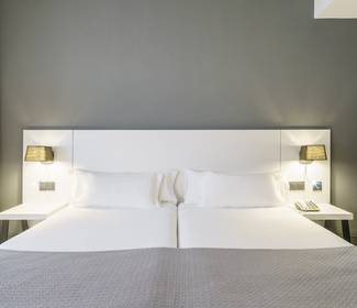 Corporate single room Hotel ILUNION Bilbao